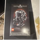 LEGO Star Wars TIE Fighter Pilot Helmet Set 75274, 724 Pieces