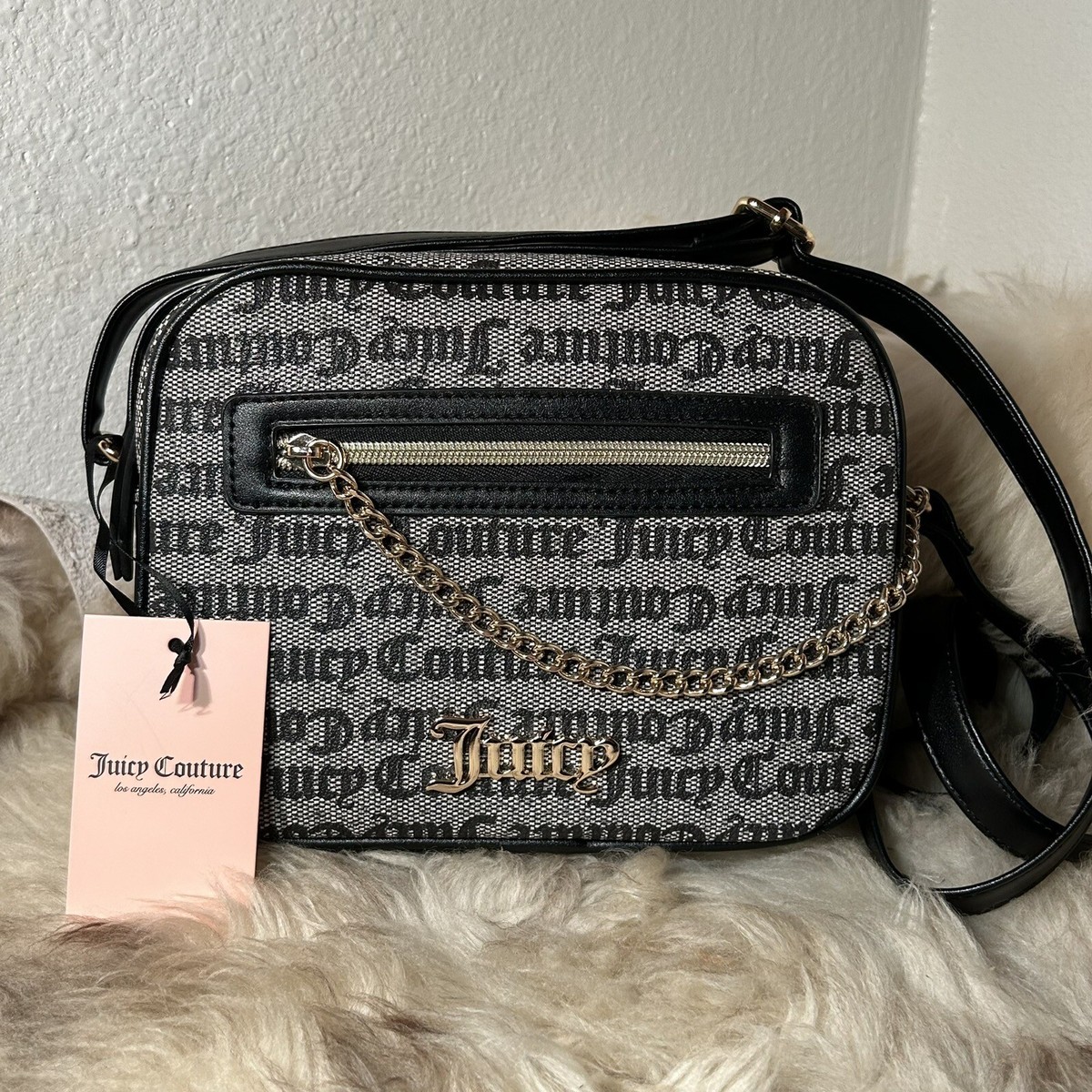 NWT Juicy Couture Bestseller Chain Up Camera Crossbody NWT Juicy Couture Bestseller Chain Up Camera Crossbody