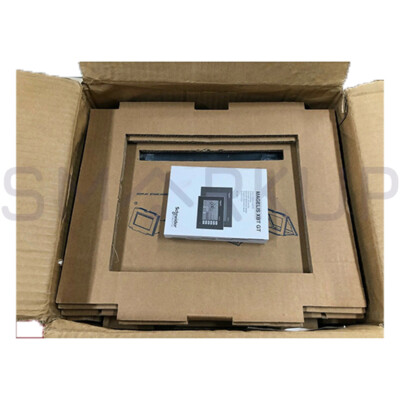 New In Box SCHNEIDER XBTGT5430 Touchpad