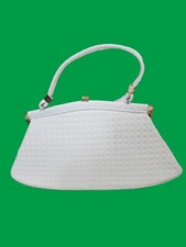 Vintage White Vinyl Lattice Kiss Lock Purse Retro Go Go Mod 15x8x2.5inch. Clean.