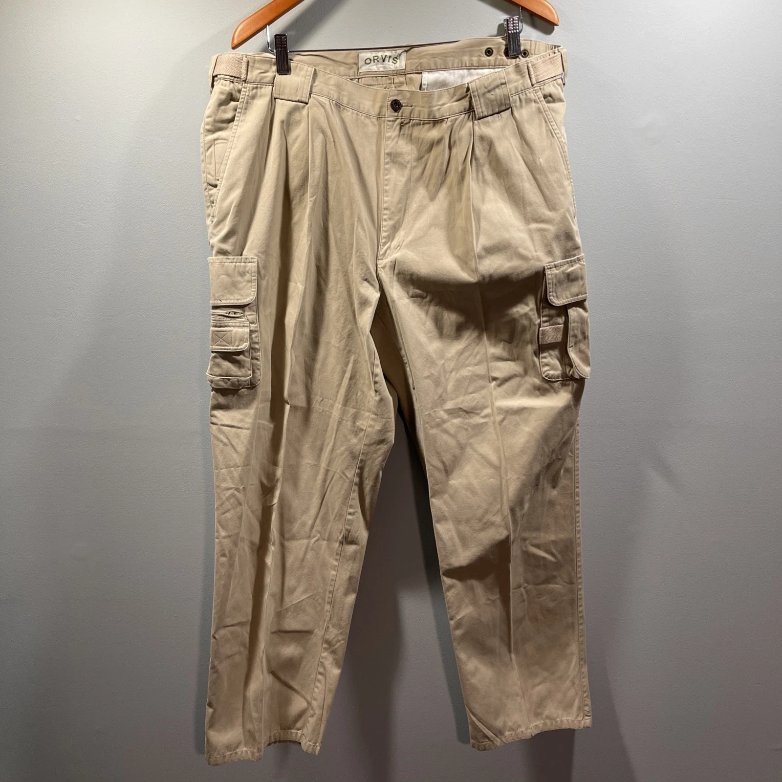 Orvis Cargo Pants Mens 40 Khaki Beige 100% Cotton Outdoor Hiking Utility Pockets