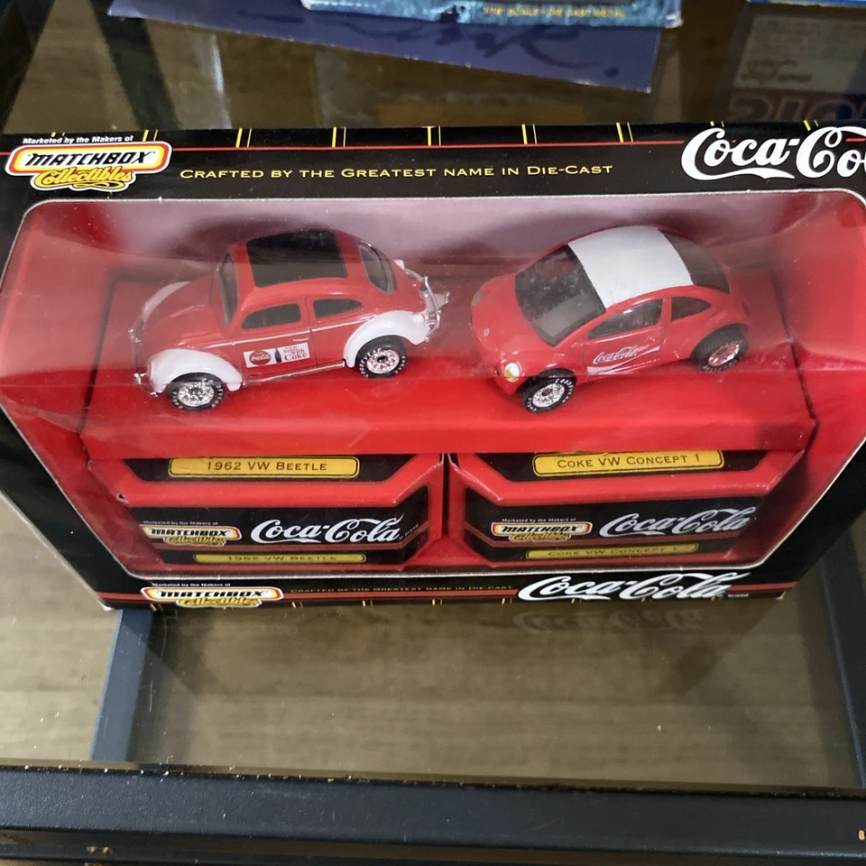 Matchbox 1:64 scale Coca-Cola series 1962 VW Beetle & 1998 VW Concept 1 - Image 4 of 4
