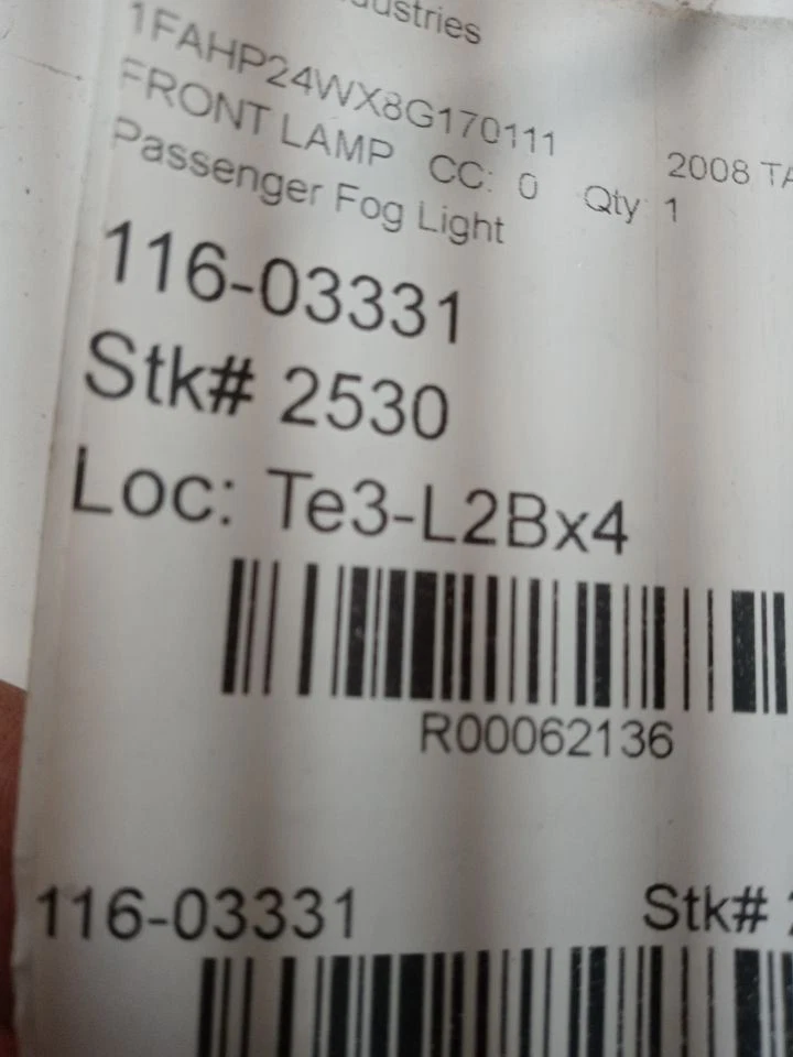 Luz antiniebla derecha pasajero Ford Taurus 2008 2009 probado por fabricante original Foto 4 de 4