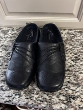 Easy Spirit Dearings Womens 7 W Black Leather Slip on Mules Clogs