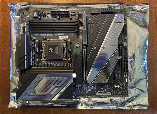 ASRock Phantom Gaming X870E Nova WiFi AMD AM5 ATX Motherboard