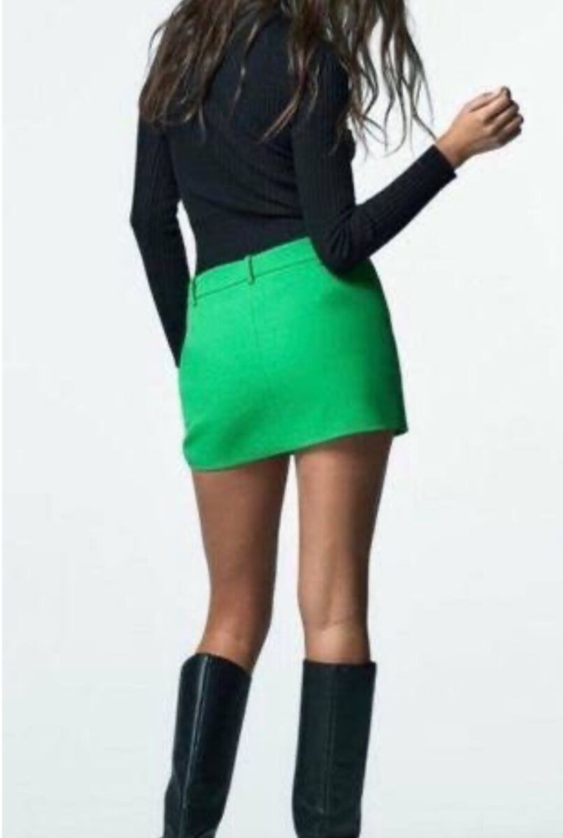 NWT Zara Mini Skirt With Slit Bright Green Réf 8558/707 ~ Sz NWT Zara Mini Skirt With Slit Bright Green Réf 8558/707 ~ Sz