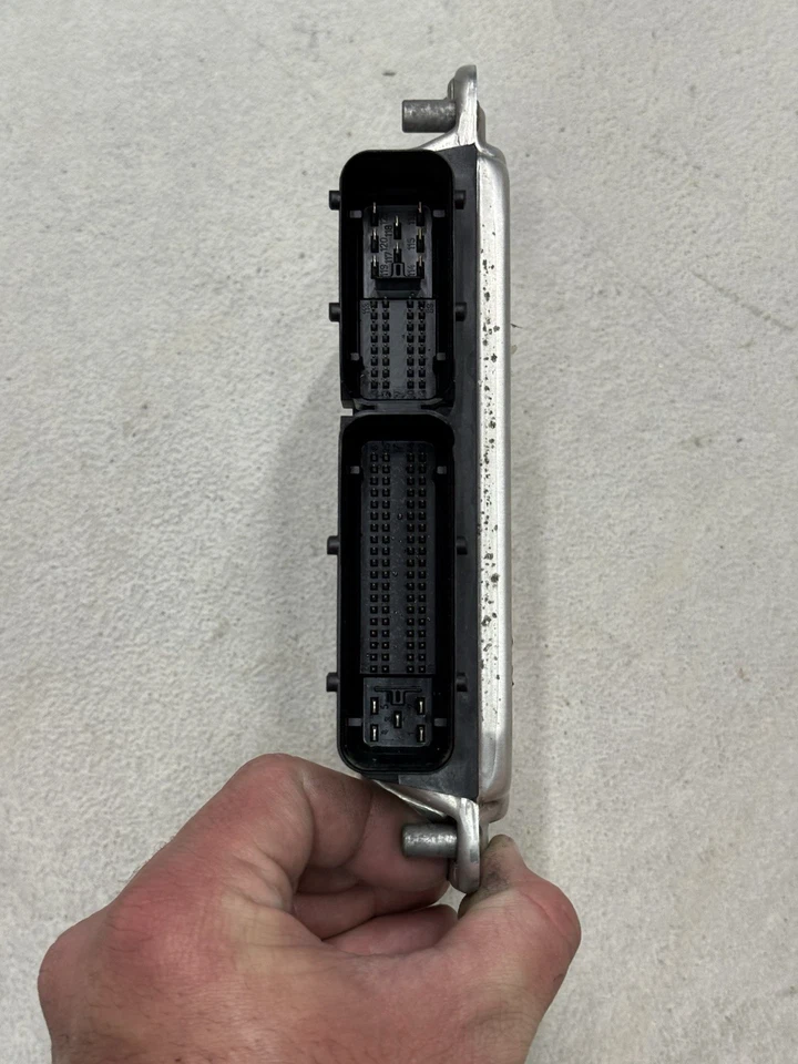 2003-2004 Volkswagen Golf 2.0L Engine Computer ECU ECM 06A906032MD PROGRAMMED - Image 4 of 4