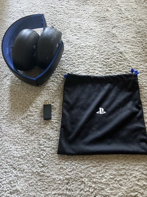 Sony PlayStation Black and Blue Wireless Headset PS4 w/ bag and dongle