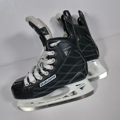 Bauer Ice Skates Nexus 44 Size 2R US3 UK 2.5 Black Silver Tuuk Hockey  