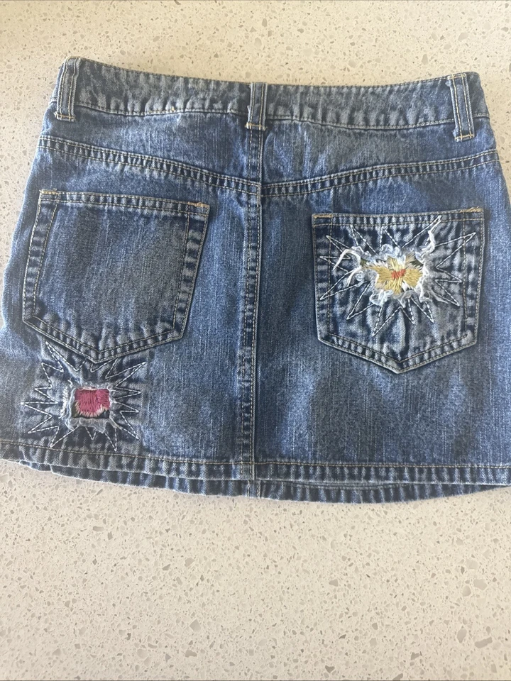 Falda boho bordada mini jean Mary Kate y Ashley para niñas talla 10 Foto 2 de 4