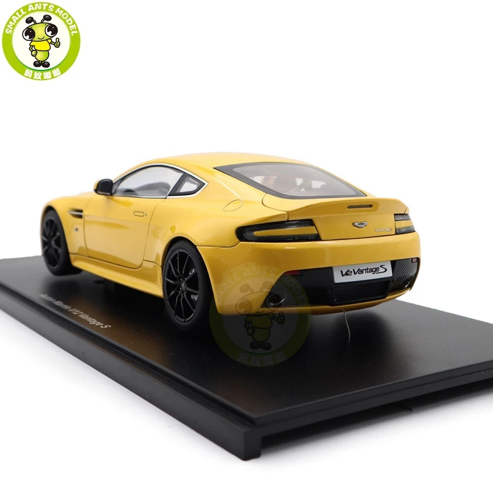 1/18 AUTOart 70252 ASTON MARTIN V12 Vantage S 2015 Yellow Tang Model Car Gifts - Image 4 of 4