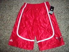 CHICAGO BULLS New NWT Boys Youth Kids SHORTS Adidas Basketball Red Medium XL