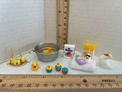 Dollhouse Miniature 1:12 Duck Tub Lot With Handmade Cupcakes, Cakepops Gift Bags