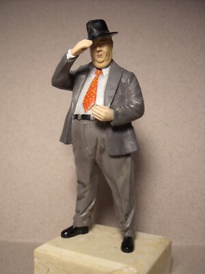 Figurine 1/18 Alfred Neubauer - Résine Non Peinte, Pour Diorama CMR, Norev, Minichamps