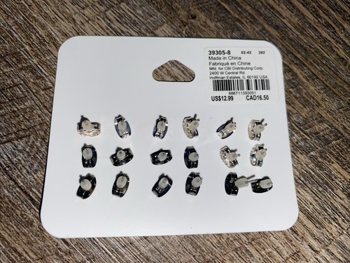 Claire’s sensitive solution pearl rhinestone black stud earrings Christmas - Picture 2 of 2