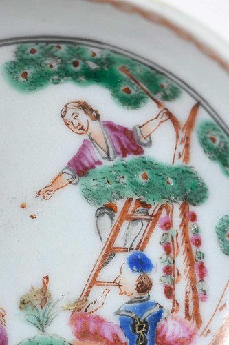 Chinese Export 1760 Pair Cherry Pickers Salt Bowls - Picture 3 of 9
