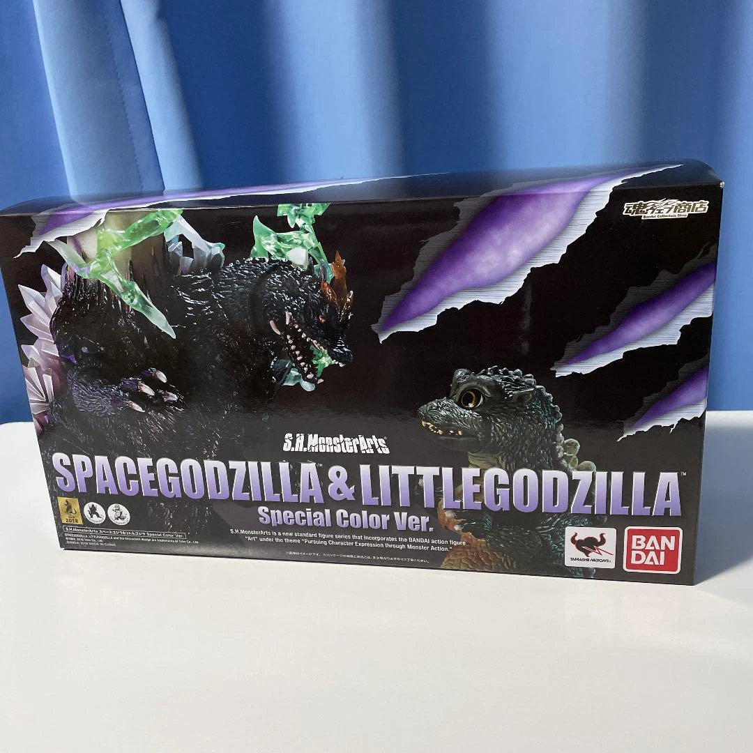 S.H. MonsterArts Space Godzilla Little Godzilla Special Color