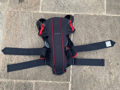 baby bjorn carrier red and black