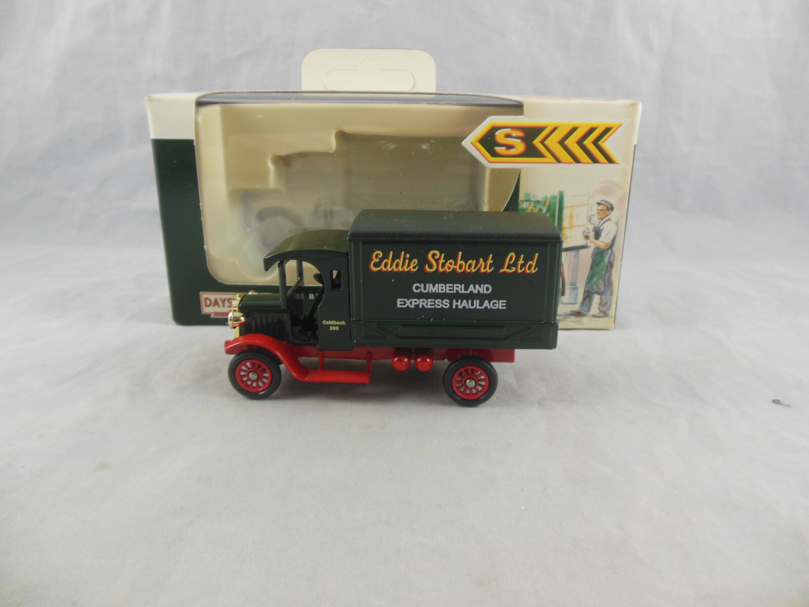 LLedo Days Gone DG066025 Dennis Delivery Van  Eddies Stobart