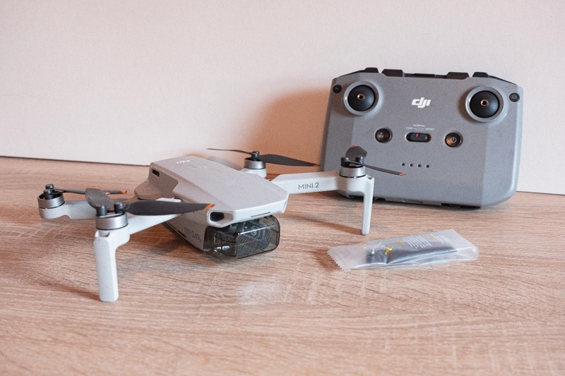 DJI Mini 2 4K Camera Drone -with RC-N1 Controller
