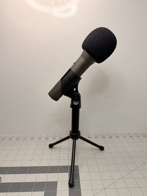 Samson Q2U Recording & Podcasting Pack - USB/XLR Dynamic Microphone with Stand