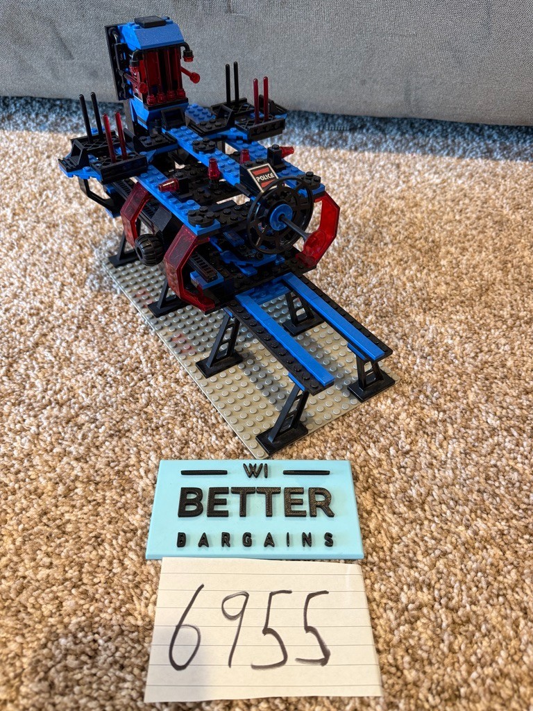 LEGO Space: Space Lock-Up Isolation Base (6955)