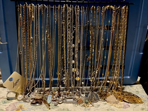 Lot of Vintage and Modern Fashion and Costume Jewelry 60+ All Wearable Necklaces