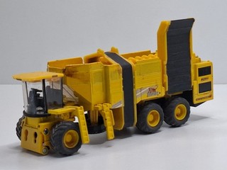 Cosechadora de remolacha SIKU Farmer 4060 ROPA Euro Tiger XL 1:32 metal amarillo/negro #B28