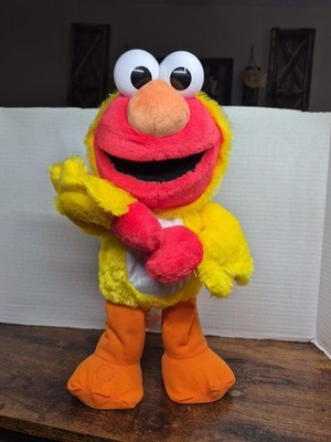 Just Play Sesame Street Chicken Dance Elmo Animated Dances And Sings TESTED 13 