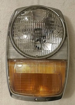 Vintage Mercedes Benz Headlight Assembly LE 1657 AL AF AJ Bosch 1305542056 Lot A