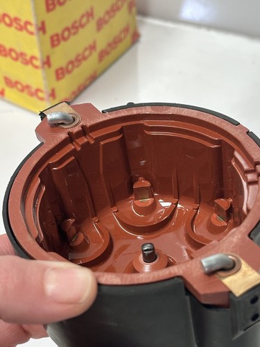 1984-1997 Porsche 911 Carrera Turbo Bosch NOS Distributor Cap 1 235 522 368 - Picture 9 of 12