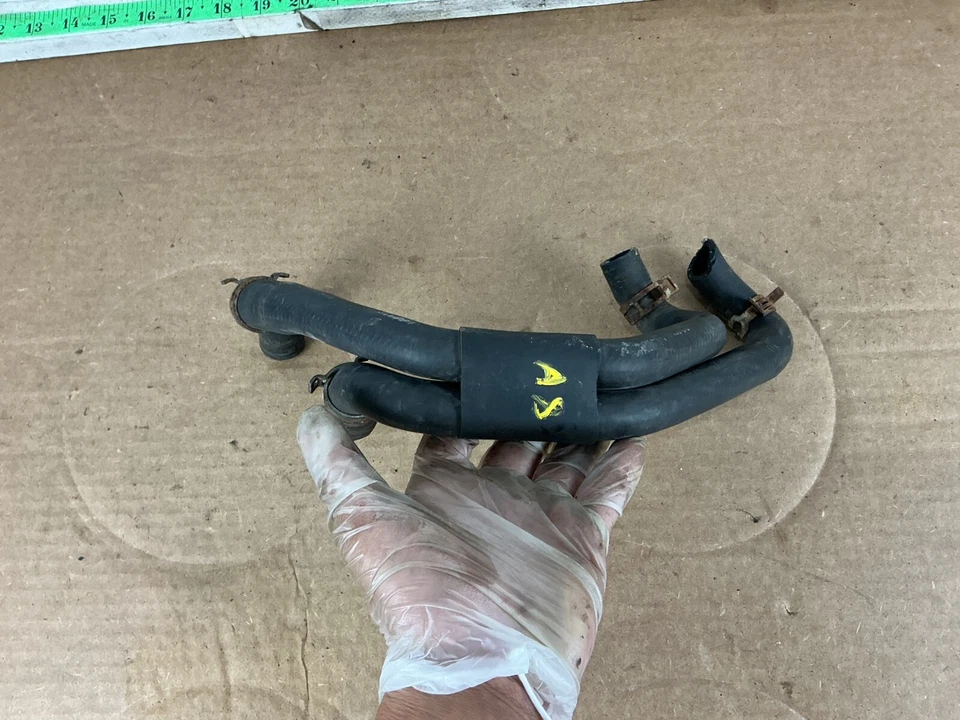 Audi A5 Quattro 2013-2016 tubo de refrigerante de agua/manguera 8K0819337A fabricante de equipos originales Foto 4 de 4