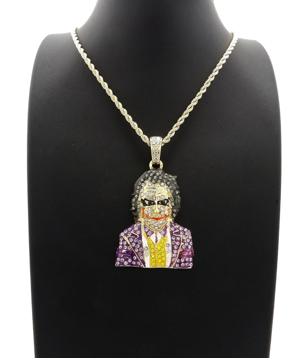 NEW JOKER PENDANT 24