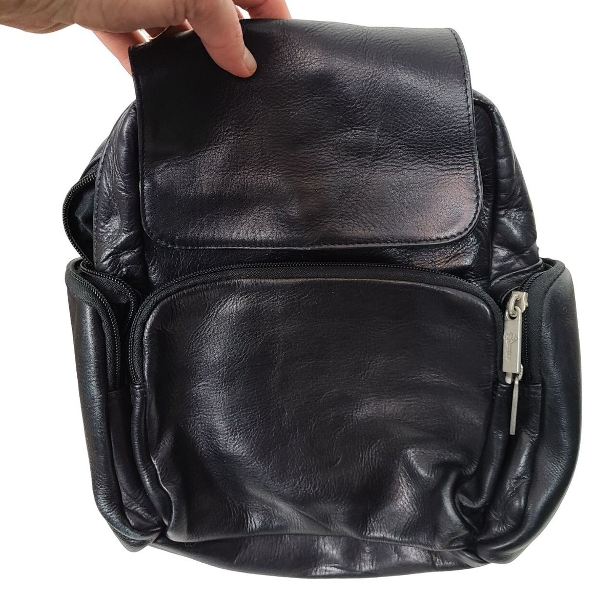 Royce Womens Black Leather Vintage Design Multi-zip Backpack 