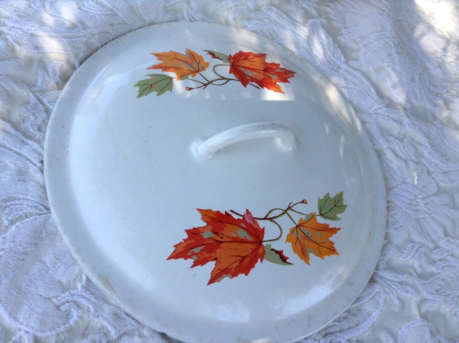 VINTAGE DESCOWARE AUTUM LEAF ENAMELED CAST IRON 9 ½ DUTCH OVEN LID ONLY
