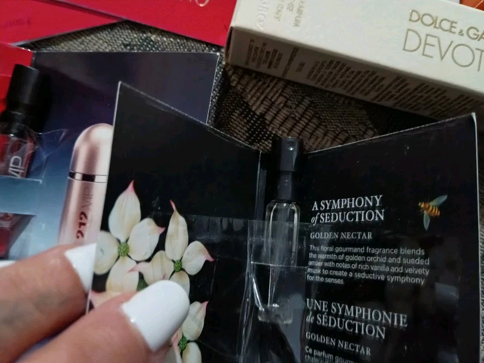 女士皮肤和香水套装 — 第 4/4 张图片