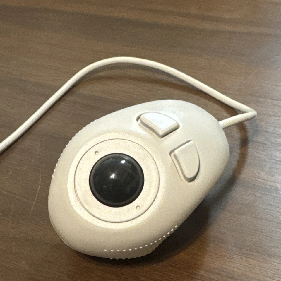 Vintage Ami Trust FDM-G10 Trackball Finger Held Mini Mouse PS2 Anschluss funktioniert