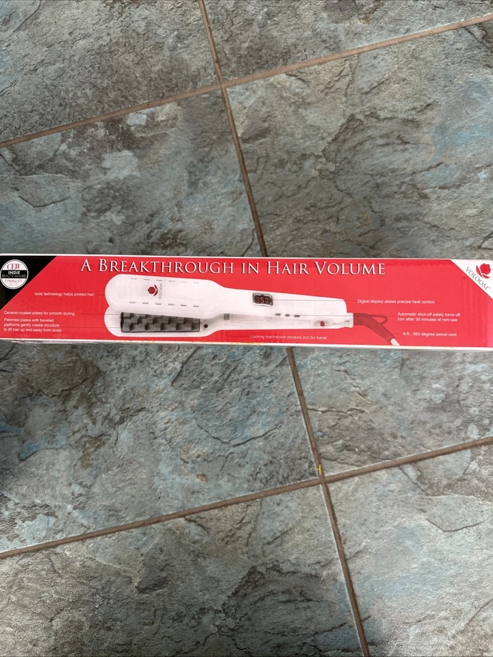 NUEVA PLANCHA DE PELO VOLOOM clásica voluminizadora - blanca Foto 2 de 4