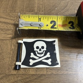 LEGO 1991 Rock Island Refuge 6273 Vintage Pirate Flag