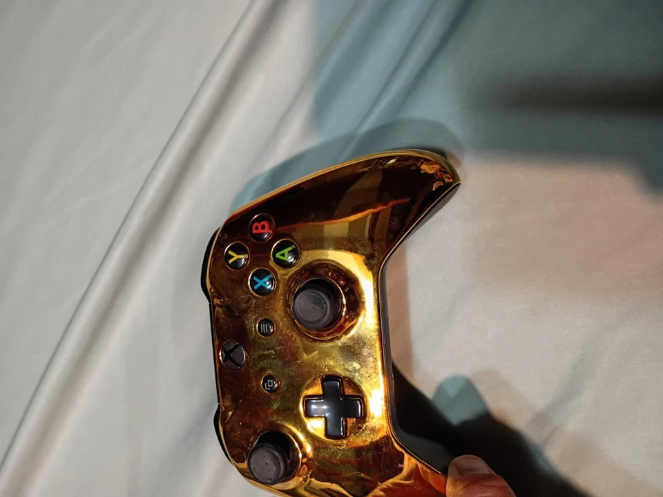 OEM Microsoft Xbox 360 Wireless Controller 1403 Gold Chrome - Image 4 of 4