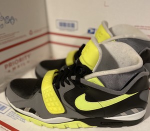 black grey bo jackson sneakers