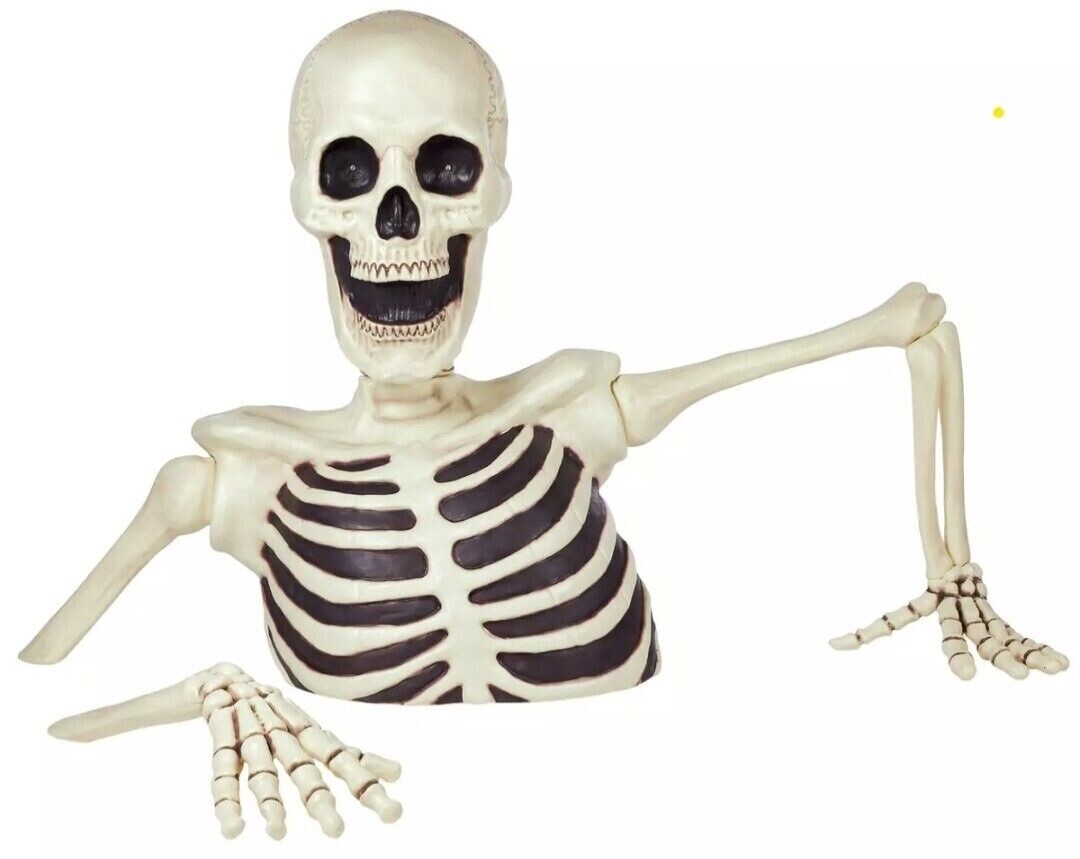 Costco 9.2' Giant Ground Breaking Skeleton LED Eye Halloween Yard