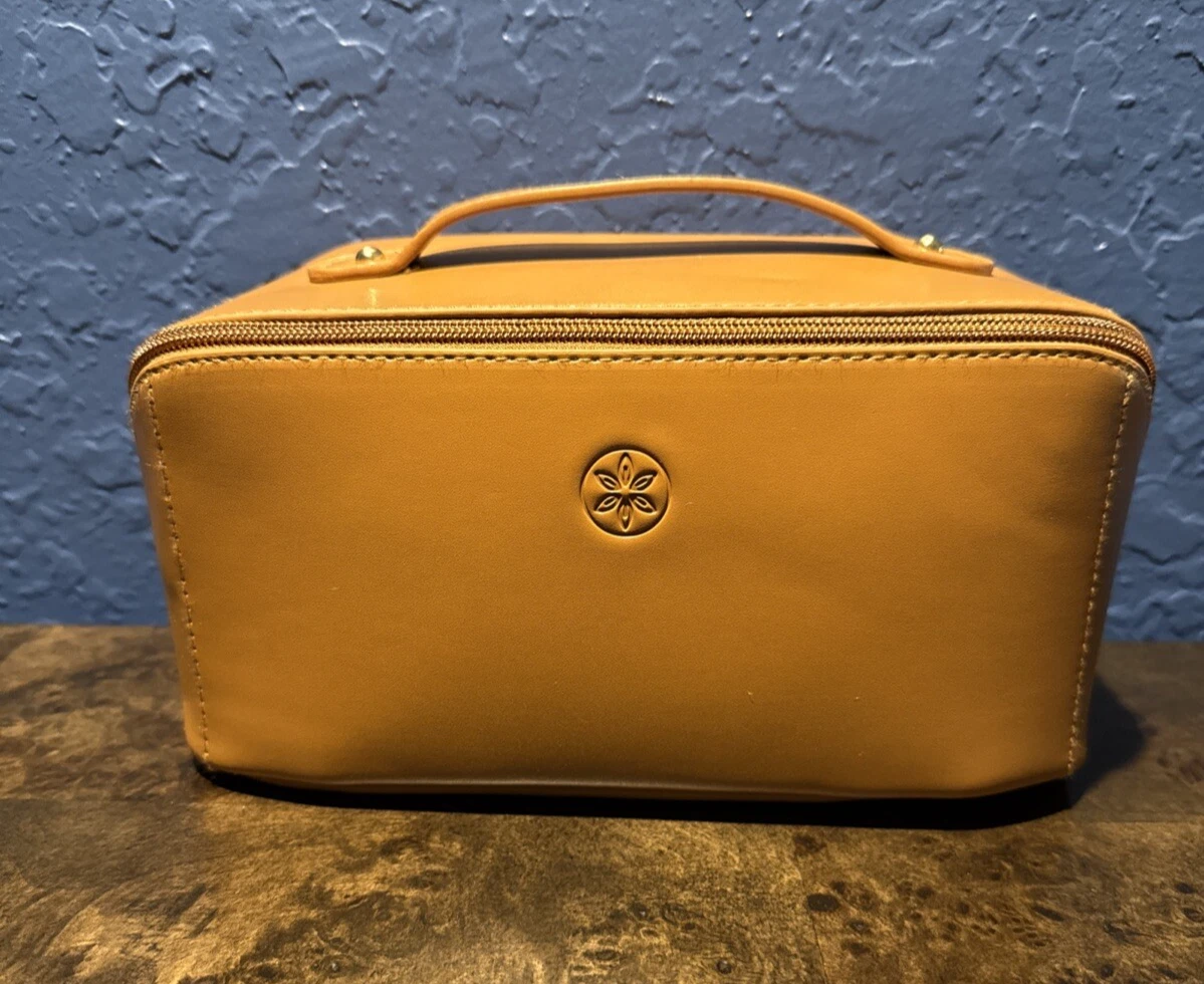 Portable Makeup Bag Opens Flat for Easy Access in Brown NEW