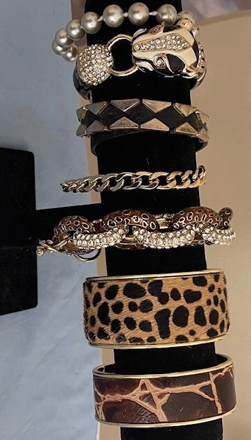 Lot of 7 UNIQUE BRACELETS! Shiny Rhinestone, Link , Pearl Enamel most adjust 7,8 - Image 2 of 4
