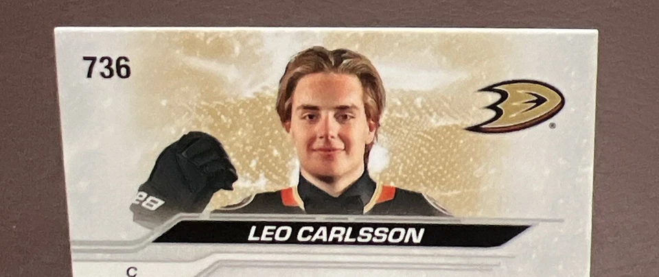 2023-24 UD Extended LEO CARLSSON *First Round Rookies RC* Deluxe #250/250 🔥 - Image 4 of 4