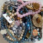 Vintage & Modern Estate Pretty Costume Jewelry Lot All Good & Wearable 1 Lb