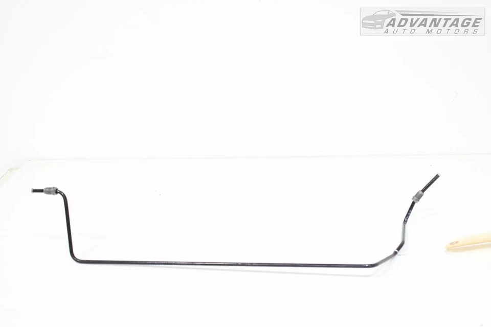 Audi A3 2017-2020 2,0 L L4 8 V cilindro de freno a tubo de freno hidráulico OEM Foto 2 de 4