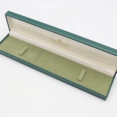 Gucci Green WATCH BOX Gucci YA133206 Interlocking 42mm Red and Green Pattern Strap  main image 2