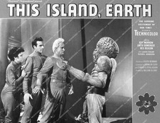 5952-23 Faith Domergue, Jeff Morrow, Rex Reason - 1955 film This Island Earth 59