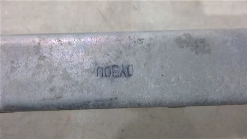 MITSUBISHI OUTLANDER 2021 4CYL inyector de riel de combustible Foto 3 de 4